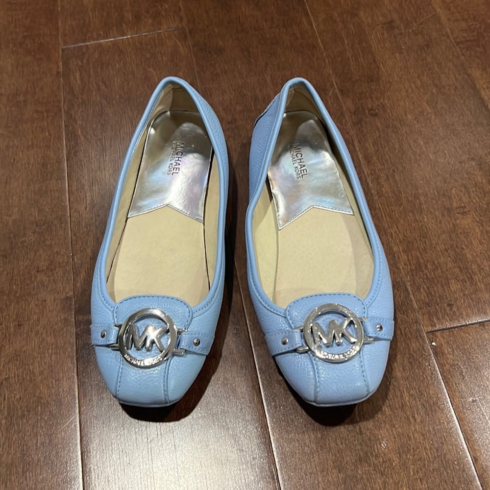 Michael Kors flats